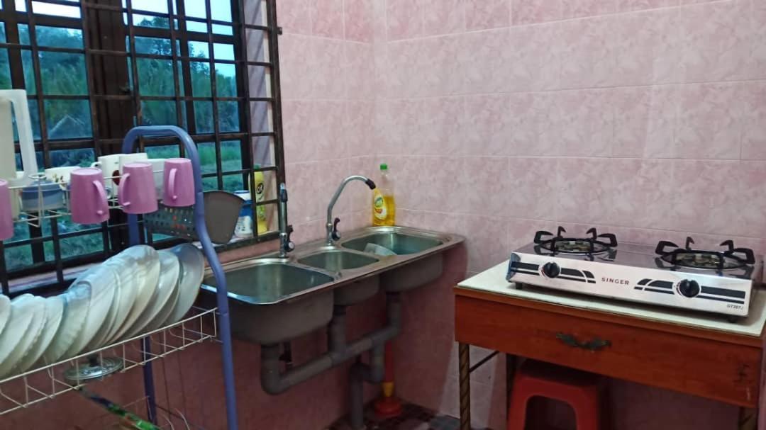 Homestay Zahra Sri Bayu Cherang Ruku エクステリア 写真